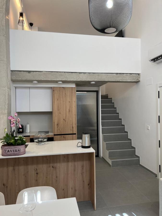 Conserva, 25 B1 Valencia Luaran gambar