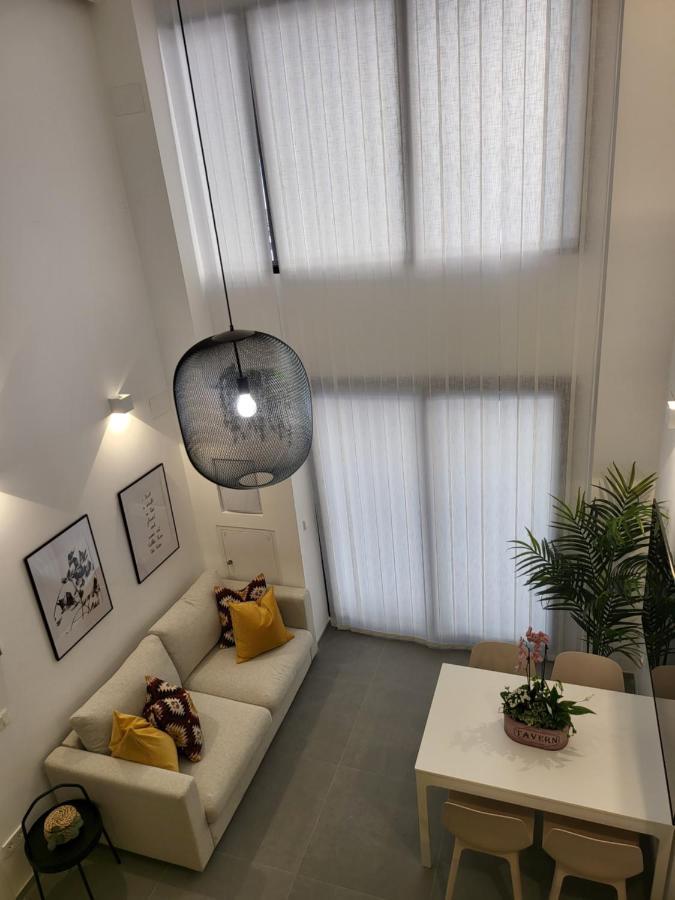 Conserva, 25 B1 Valencia Luaran gambar